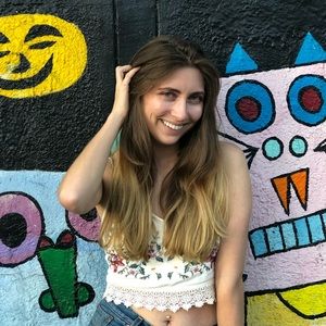 Meet your Posher, Emma